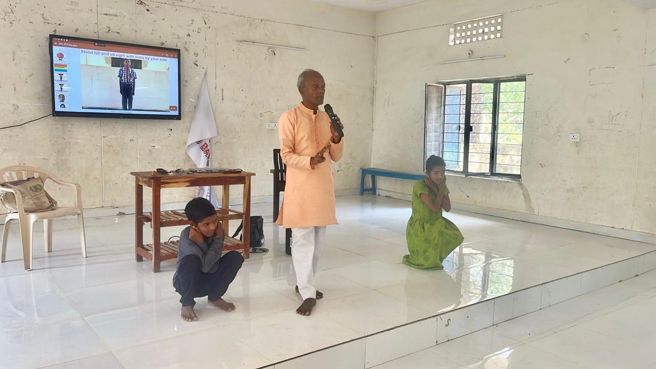 Demonstration on Super Brain Yoga at Manavatha Sadan, Dichpally organized by National service Scheme as part of 100 days action plan.